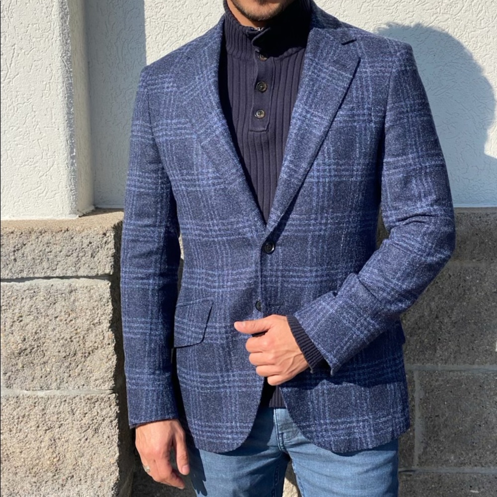 Joseph Abboud Blue Plaid Sport Coat. NWT